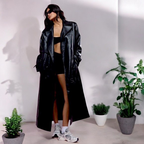 New Carly Lawrence Slayr Lapel Neck Patent Trench Coat - Picture 5 of 16